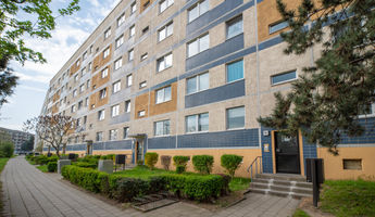 Erstbezug nach Sanierung! Freundliche 3-Raum-Wohnung mit Balkon zu vermieten! 